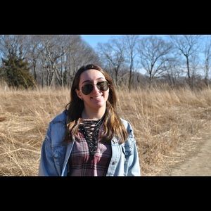 Meet your Posher, Stefani